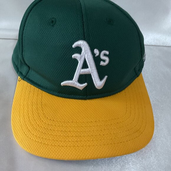 Youth Oakland As Green & Yellow Baseball Cap By OC Sports MLB Team Gear Adjustab - Picture 1 of 7